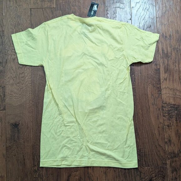 Good Guys Chucky Graphic Tee Unisex Horror Shirt Size S Cult Classic NEW - Picture 3 of 5